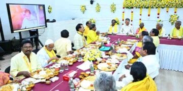 Nara Lokesh and Chandrababu Naidu interacting with TDP senior leaders at Undavalli