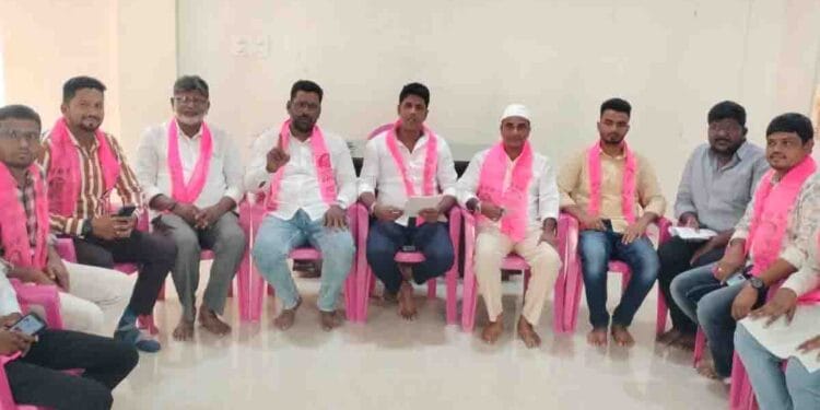 BRS leaders addressing media on Congress budget minority welfare issues