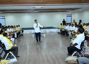 Nara Lokesh addressing party leaders at TDP office in Mangalagiri