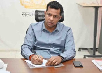 Nellore Collector Himanshu Shukla reviewing coastal security and high-speed boat plan for fishermen safety