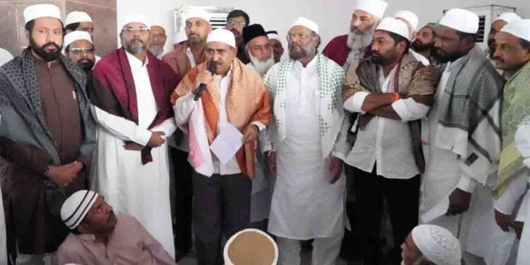 Minister Narayana announcing ₹20 crore minority international school project in Nellore