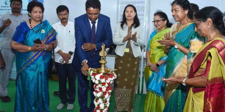 Collector Lakshmisha at V-Cart Exhibition Vijayawada addressing women entrepreneurs