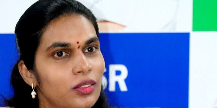 Attacks on women protest by Kakani Poojitha press conference Nellore