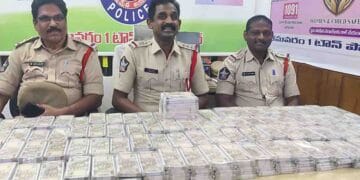 Fake Currency Gang Busted Bhimavaram police seized dummy notes ₹2 crore